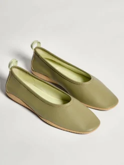 Flat Shoe<HOFF GRAND CENTRAL