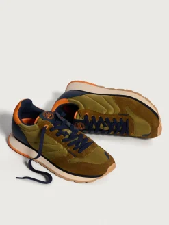 Track & Field<HOFF GRAND CENTRAL