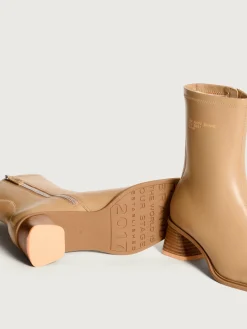Boots And Ankle Boots<HOFF GRAND CENTRAL