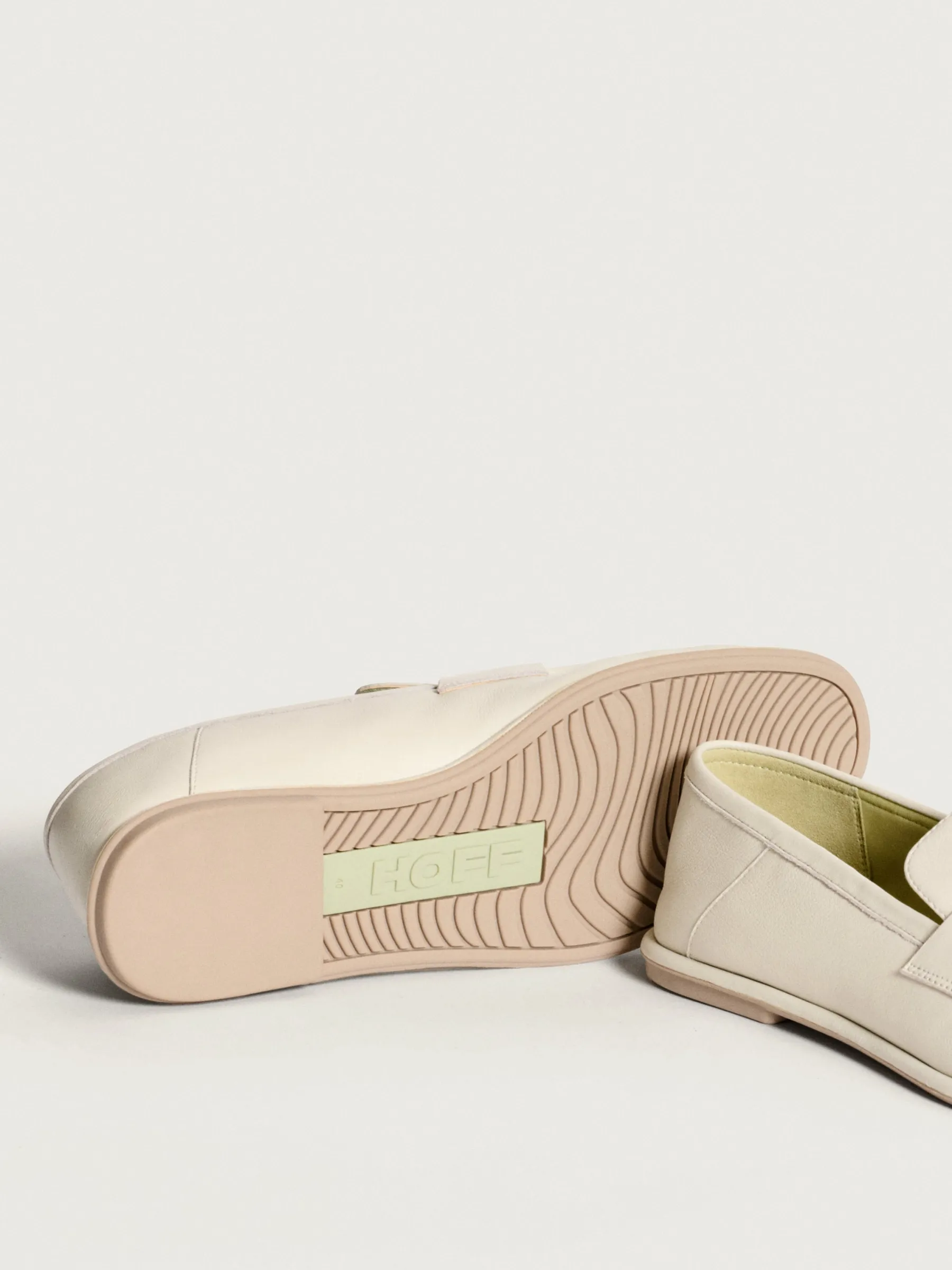 Flat Shoe<HOFF GRAND CENTRAL