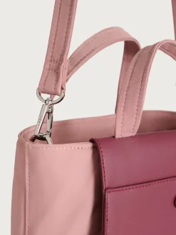 Nylon|Shoppers<HOFF GRAND CENTRAL