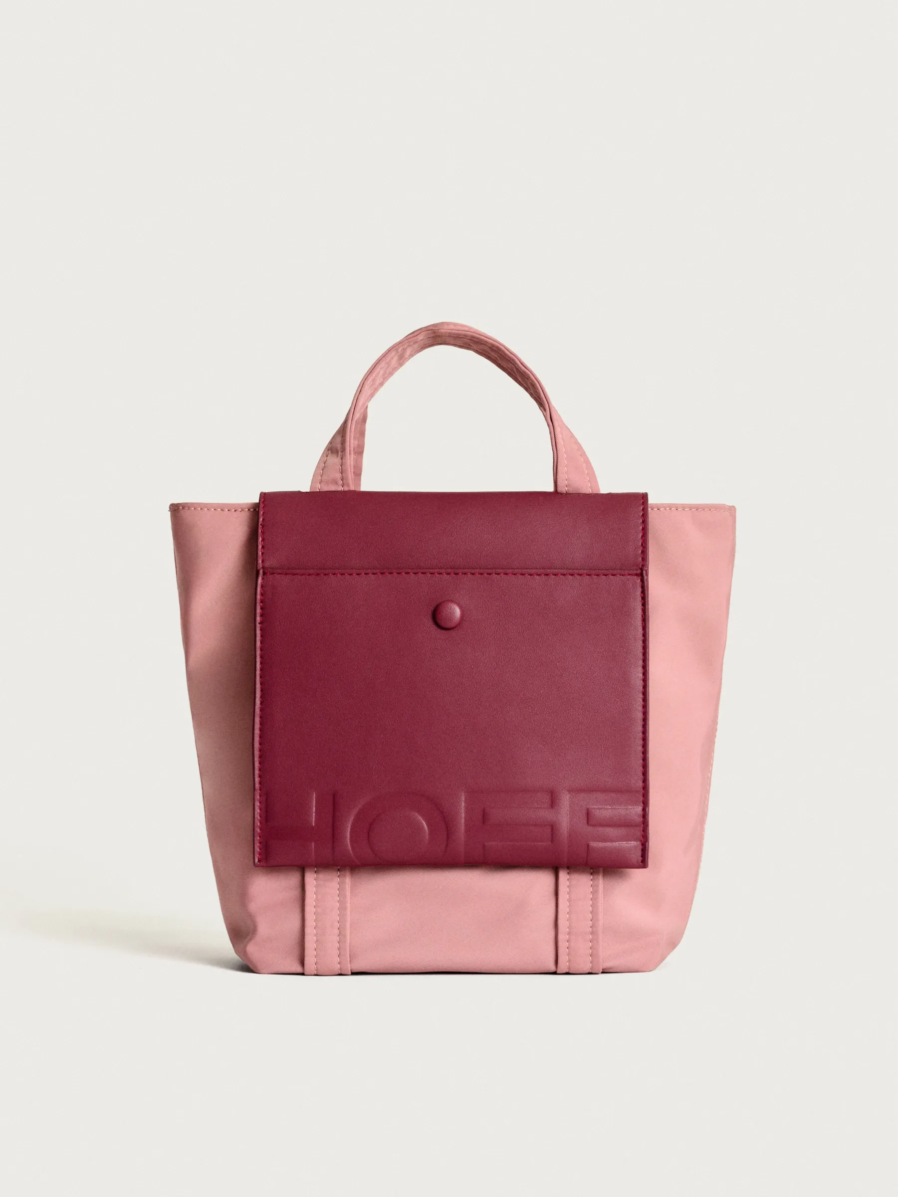 Nylon|Shoppers<HOFF GRAND CENTRAL