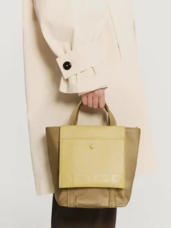 Nylon|Shoppers<HOFF GRAND CENTRAL