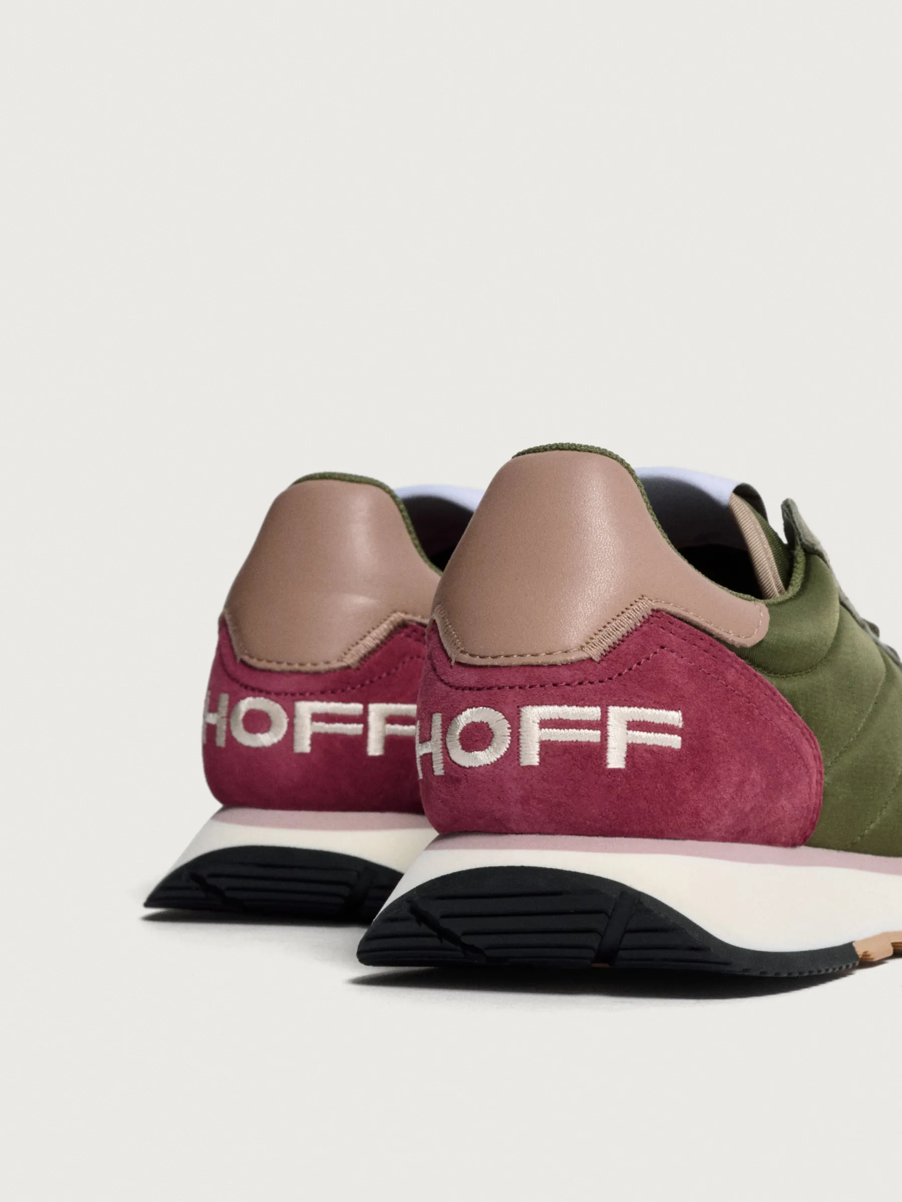 Track & Field<HOFF VELIA